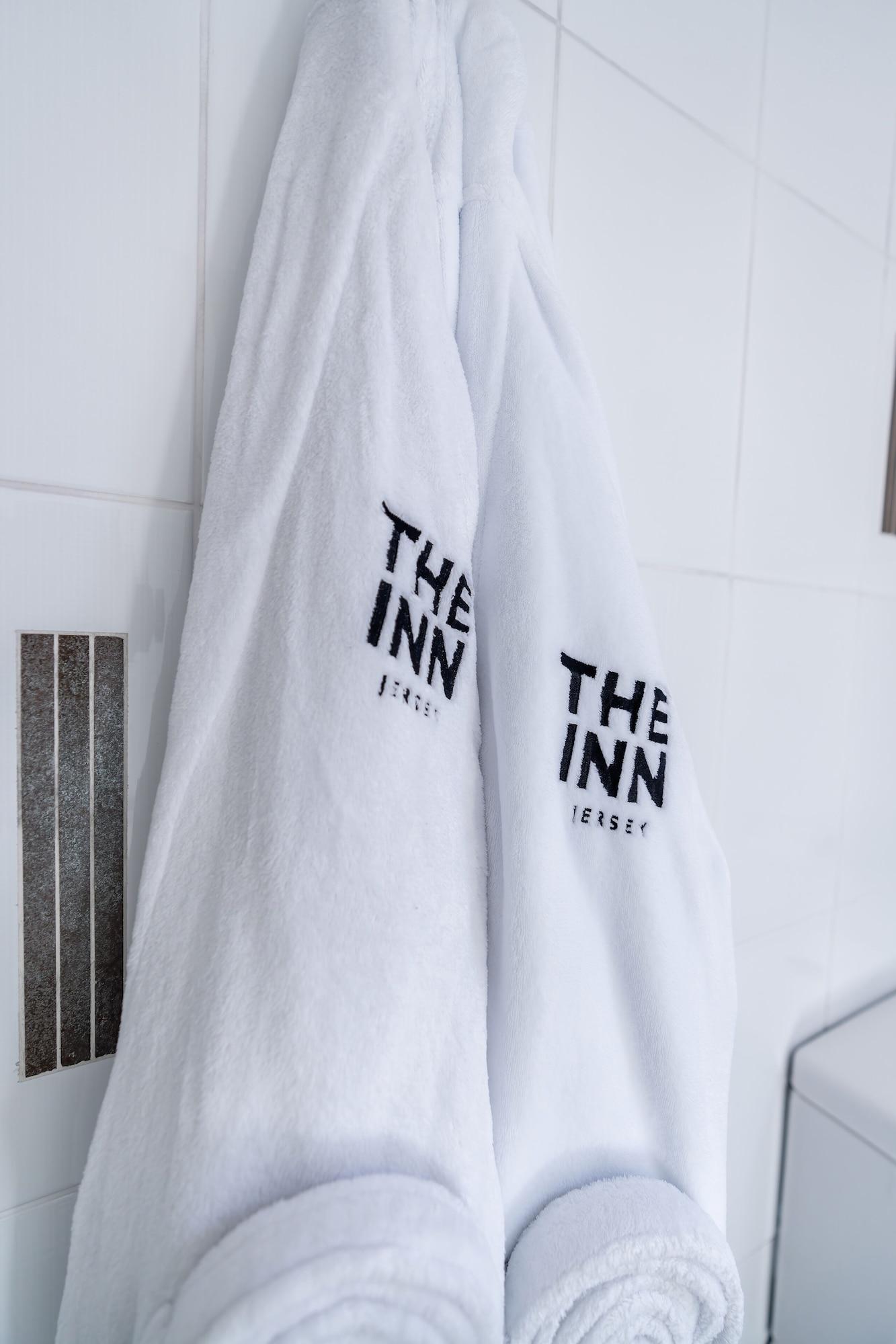 The Inn Hotel Bar And Restaurant Saint Helier Exterior photo